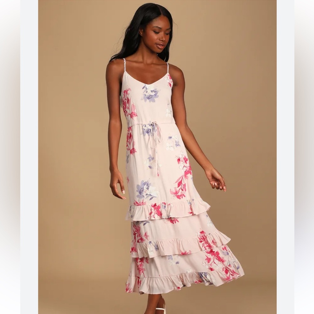 Lulu's Feeling the Frills Light Pink Floral Print Tiered Midi Dress Medium NWT